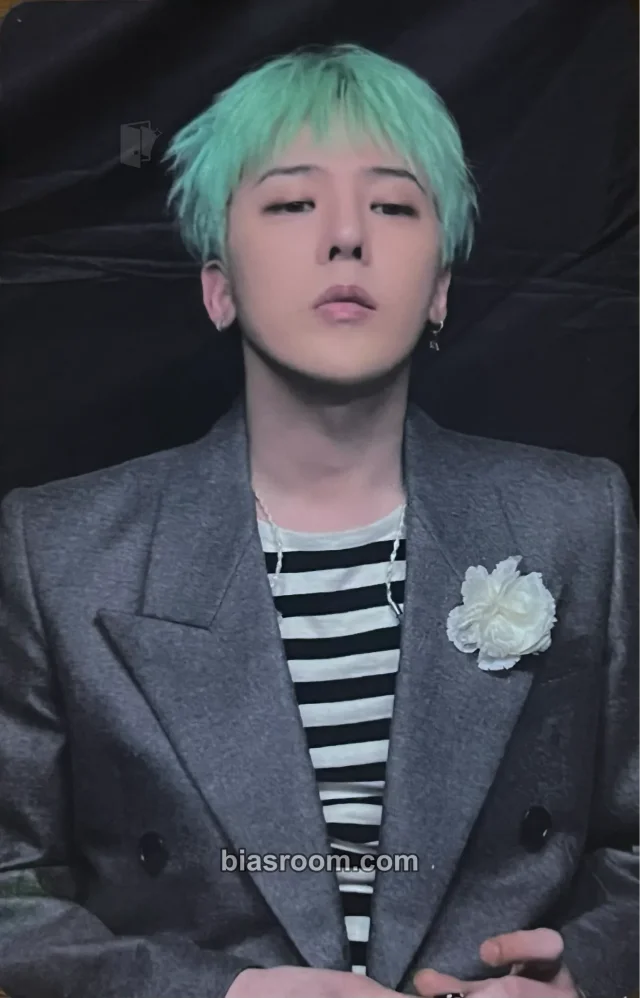 G-Dragon - G-Dragon - G-Dragon 2025 World Tour Ubermensch Event merch photocard photocard set tour merch