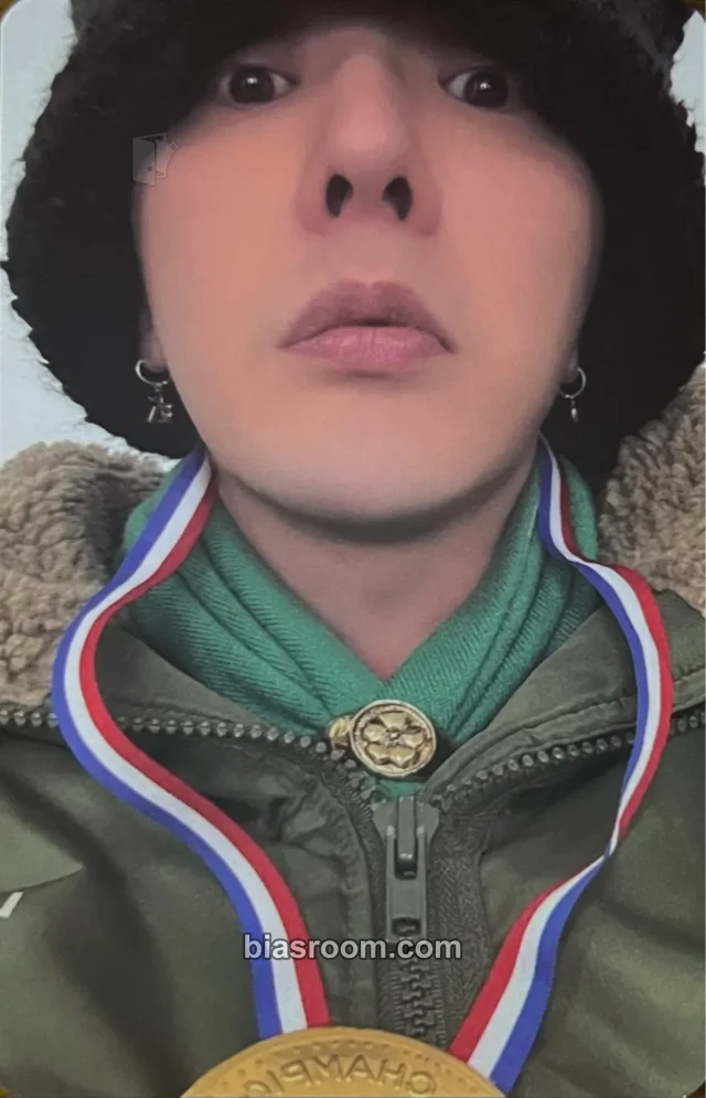 G-Dragon - G-Dragon - G-Dragon 2025 World Tour Ubermensch Event merch photocard photocard set tour merch