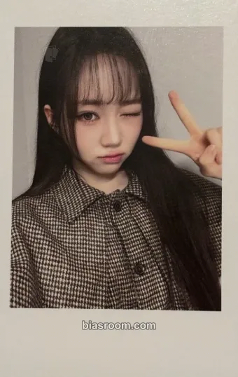 Shion Assemble25 Photocard - tripleS - tripleS K-pop photocard