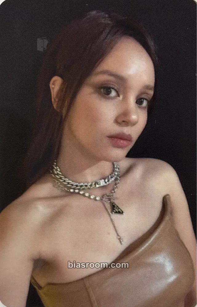 BLACKSWAN - Nvee - That Karma Album album photocard