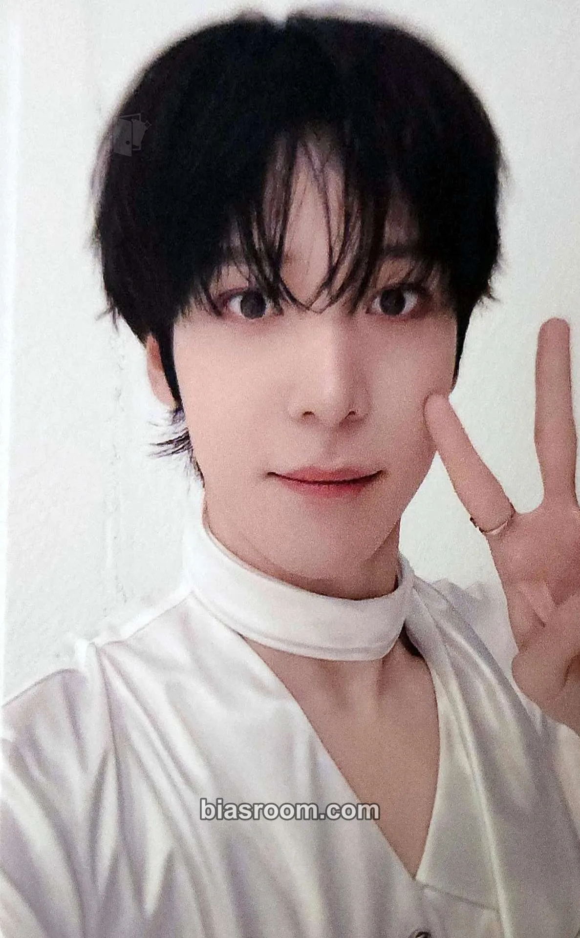 Yunho In Your Fantasy World Tour 2025 - 2026 Photocard - ATEEZ - ATEEZ K-pop photocard