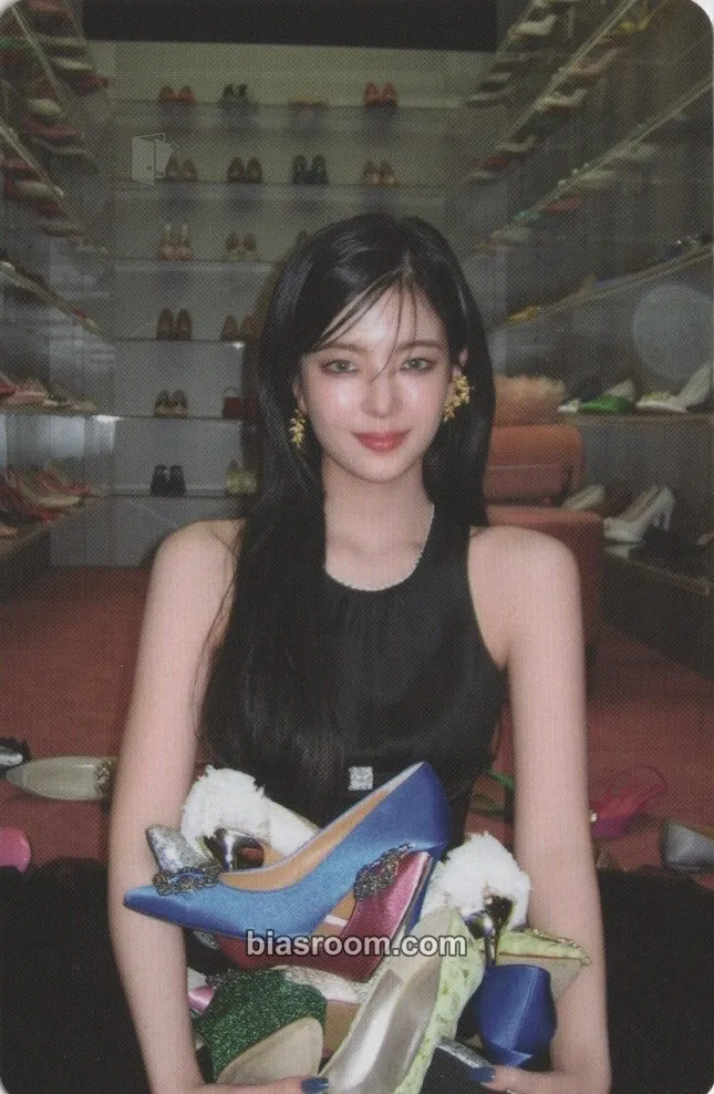 Lia GOLD Photocard - ITZY - ITZY K-pop photocard