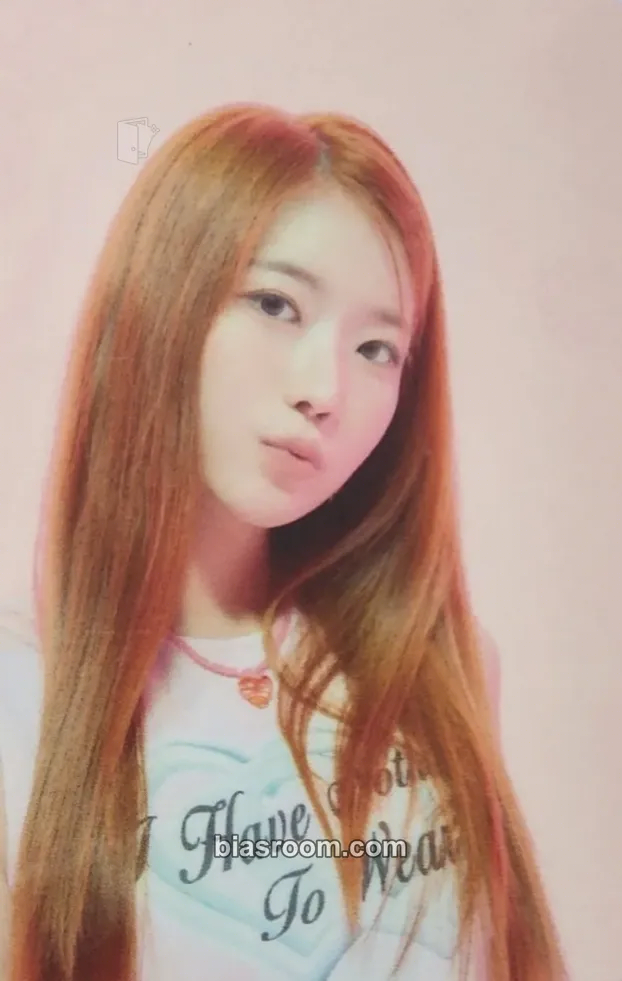Minseo Find Summer Photocard - SATURDAY - SATURDAY K-pop photocard