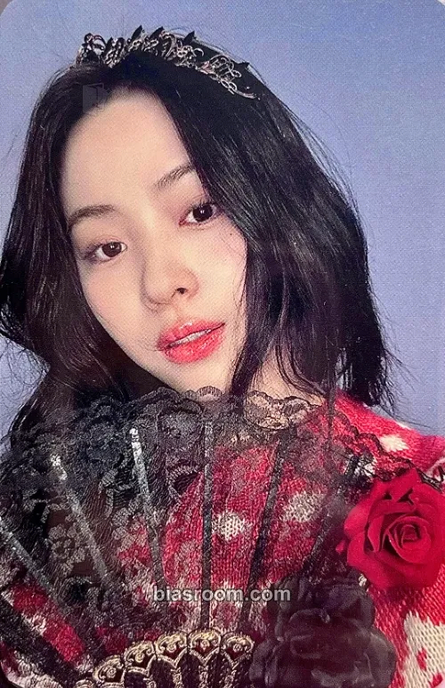 Ryujin GOLD Photocard - ITZY - ITZY K-pop photocard
