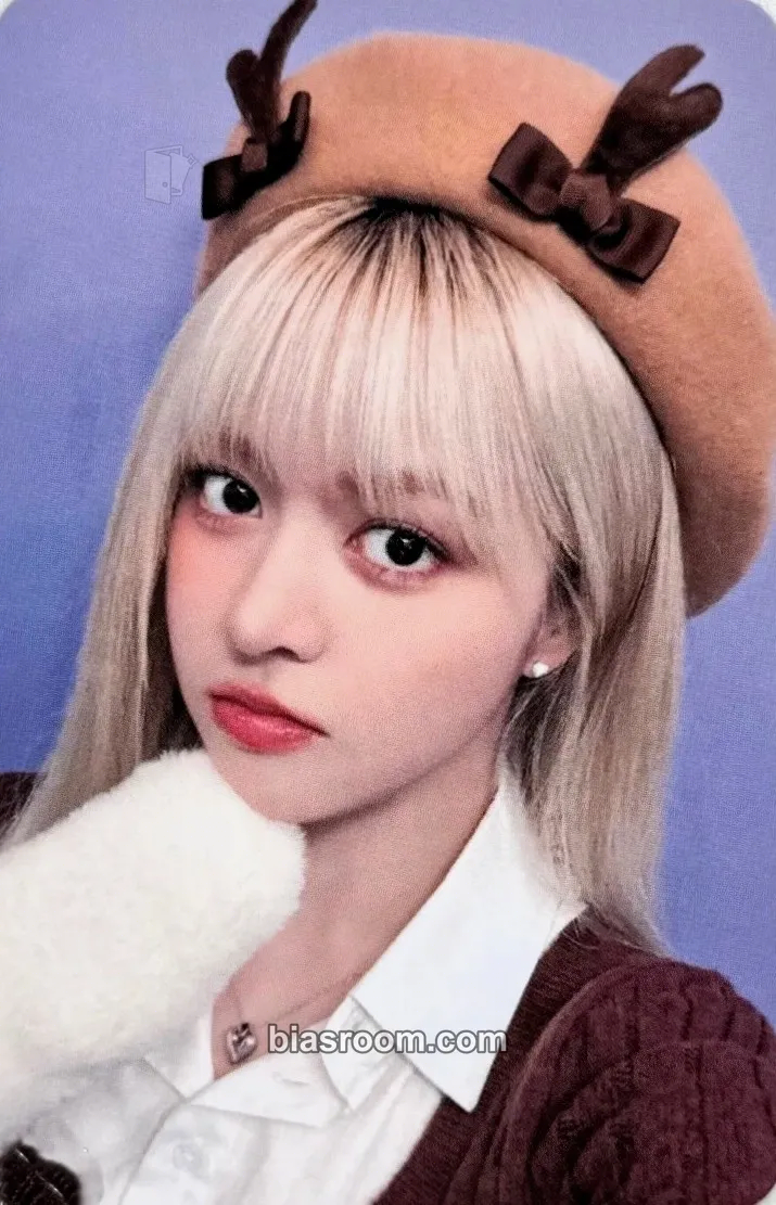 Lily Blue Valentine Photocard - NMIXX - NMIXX K-pop photocard