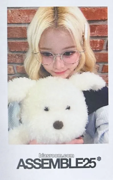 Mayu Assemble25 Photocard - tripleS - tripleS K-pop photocard