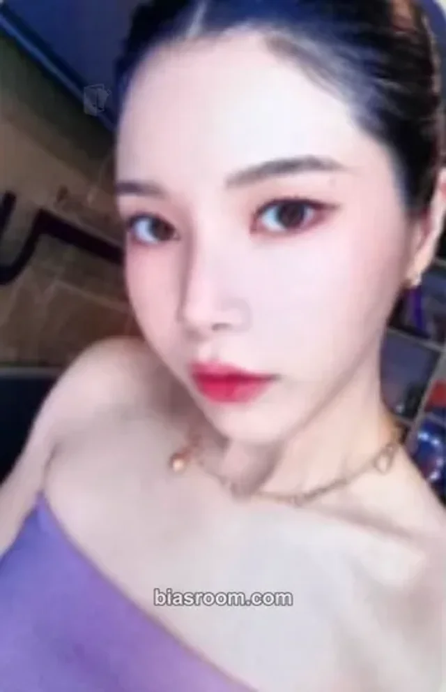 MAMAMOO - Solar - Floating Free Album fan meeting chongqing vip ticket benefit