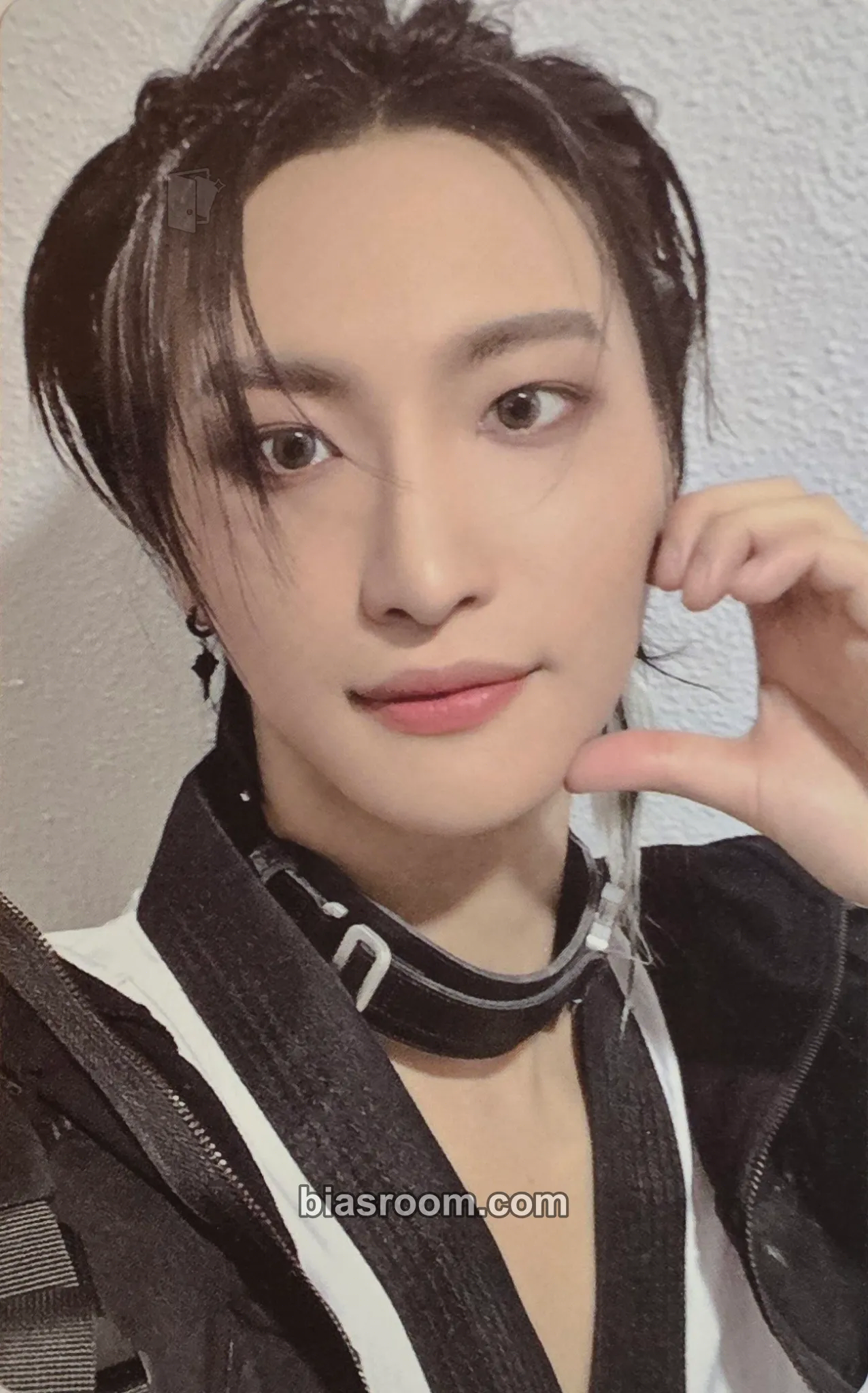 Seonghwa THE WORLD : TO THE END Photocard - ATEEZ - ATEEZ K-pop photocard