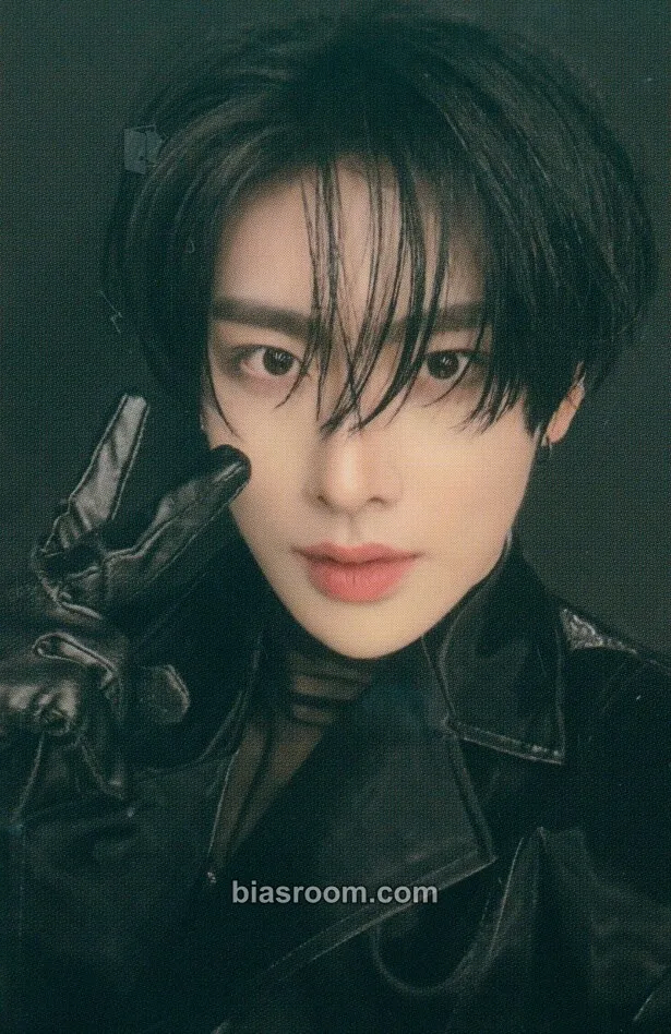Ricky Blue Paradise Photocard - ZEROBASEONE - ZEROBASEONE K-pop photocard