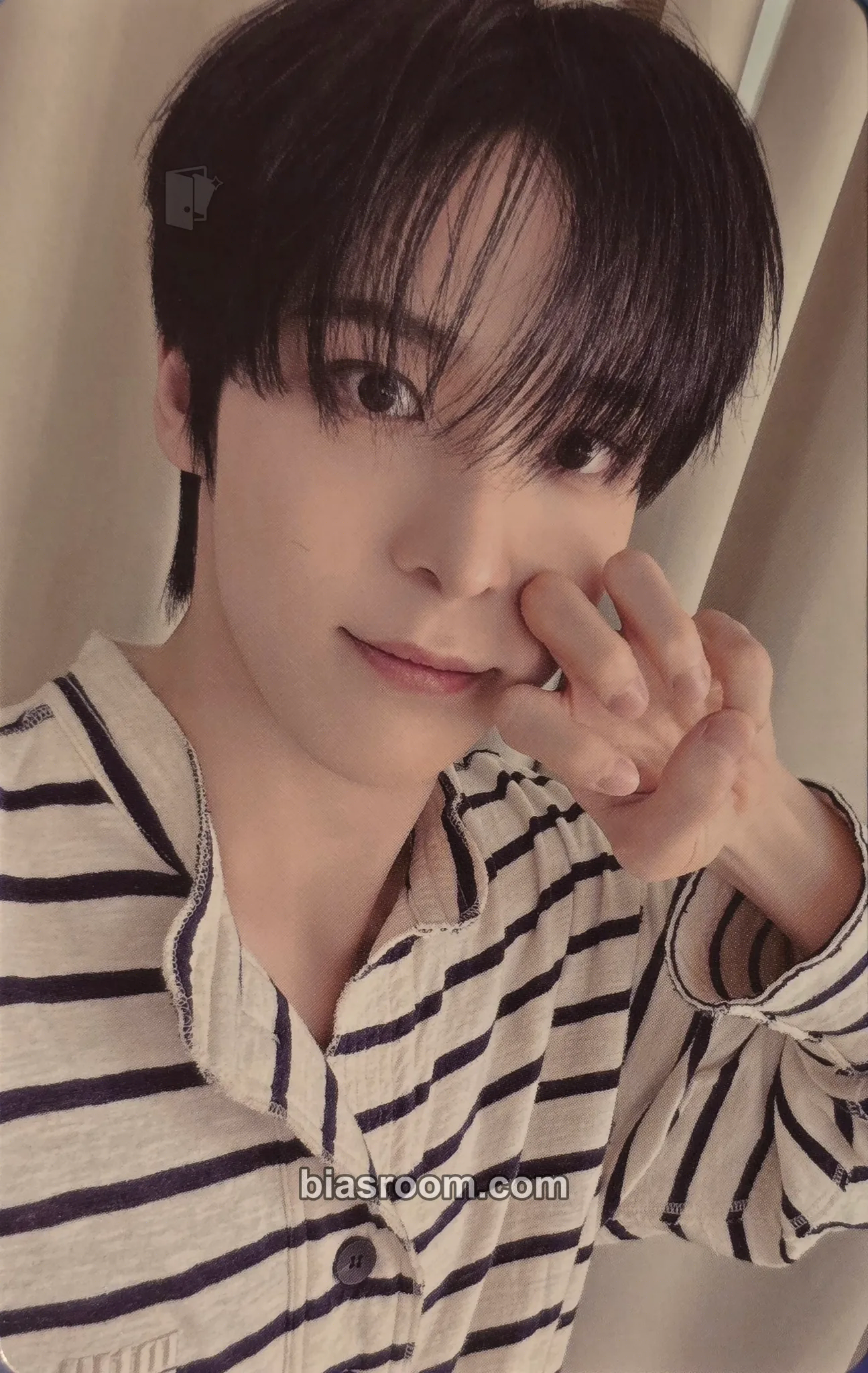 Yunho In Your Fantasy World Tour 2025 - 2026 Photocard - ATEEZ - ATEEZ K-pop photocard