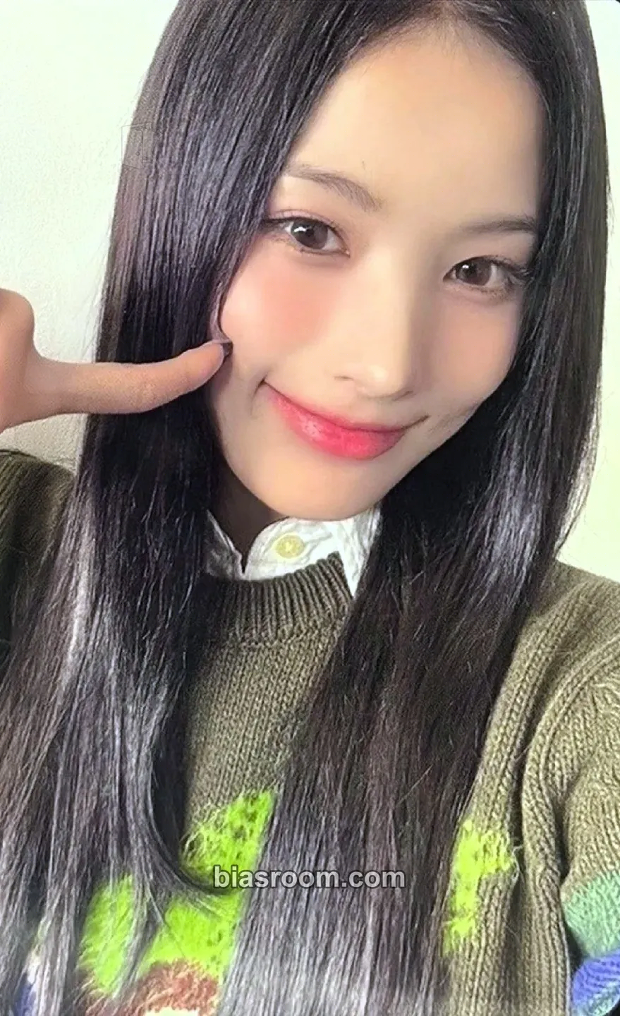 Jini ENTWURF Photocard - NMIXX - NMIXX K-pop photocard
