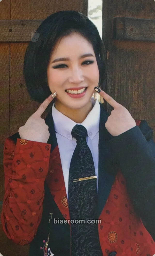 3YE - Yuji - Queen Album makestar pob (pre-order benefit)