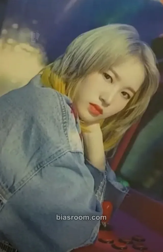 3YE - Yuji - Stalker Album album photocard