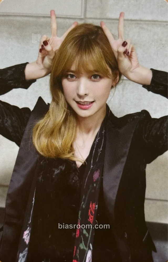 Hello Venus - Alice - Mystery of Venus Album album photocard black version