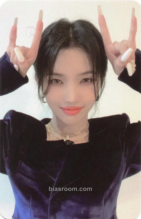 Soyeon 3rd Neverland Membership Photocard - i-dle - i-dle K-pop photocard