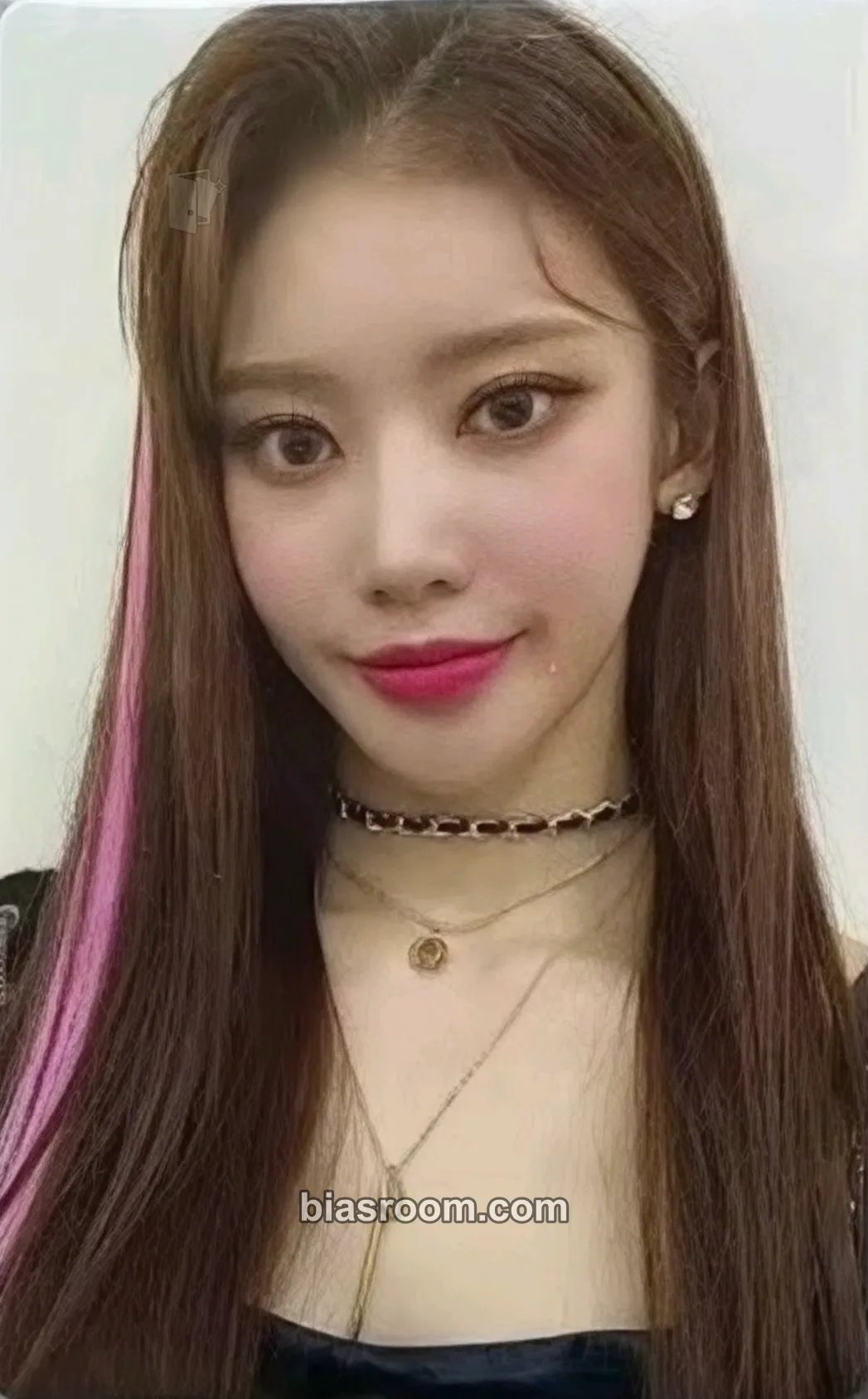 Judy Close to Me Photocard - BLACKSWAN - BLACKSWAN K-pop photocard