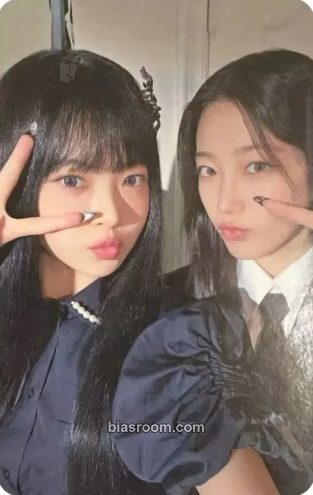 LE SSERAFIM - Hong Eunchae & Kazuha - CRAZY (Japanese Ver.) Album unit photocard album photocard