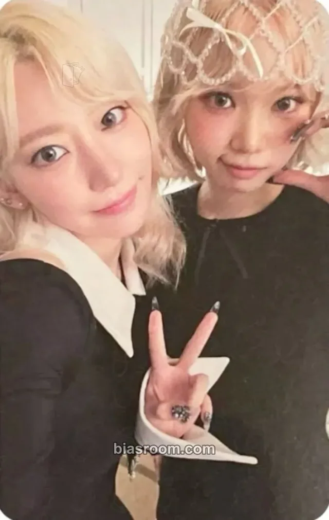 LE SSERAFIM - Kim Chaewon & Sakura - CRAZY (Japanese Ver.) Album unit photocard album photocard