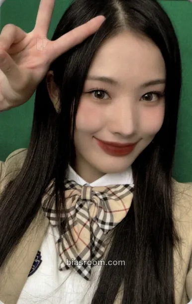 Jini ENTWURF Photocard - NMIXX - NMIXX K-pop photocard