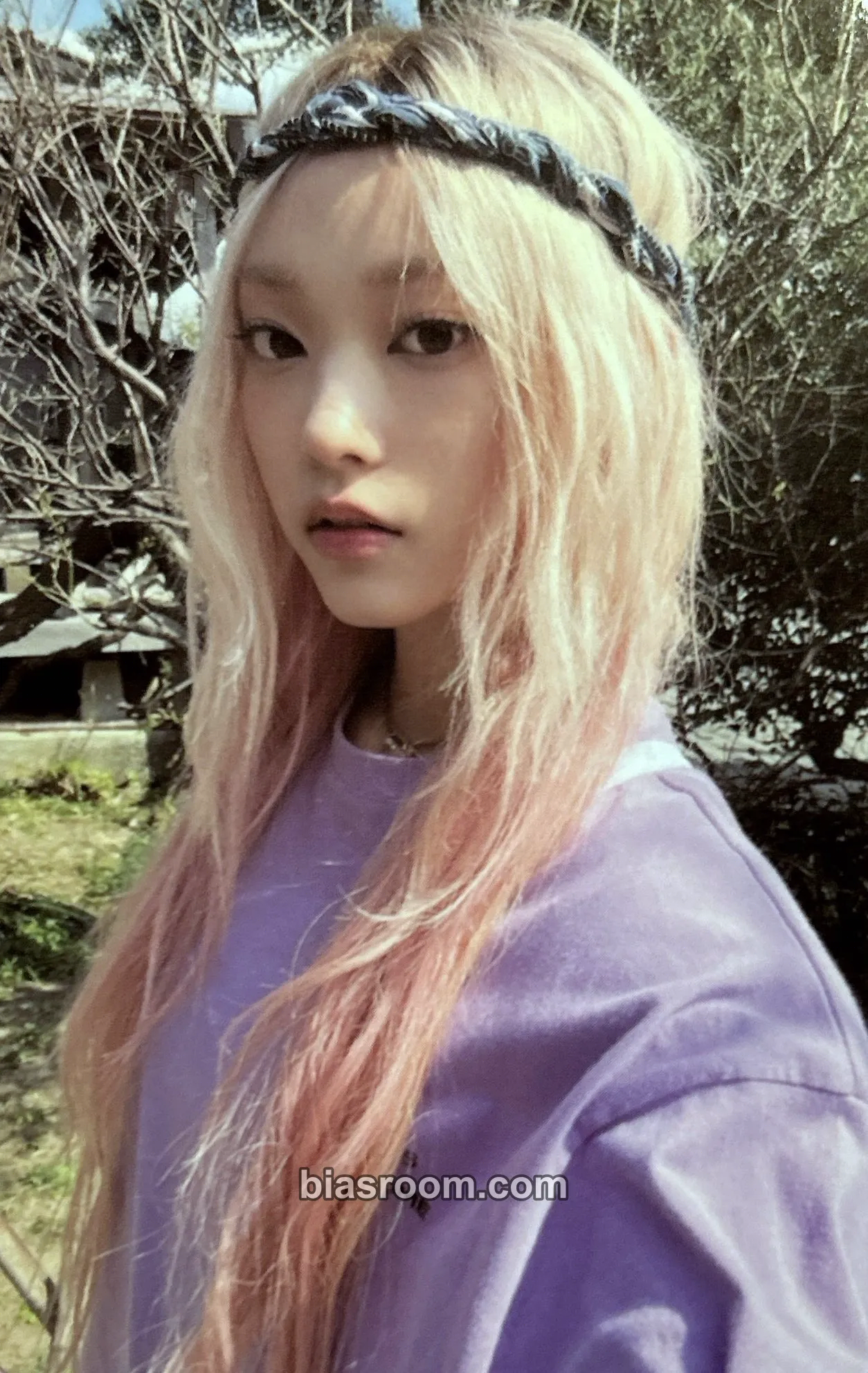 Haerin Supernatural Photocard - NewJeans - NewJeans K-pop photocard