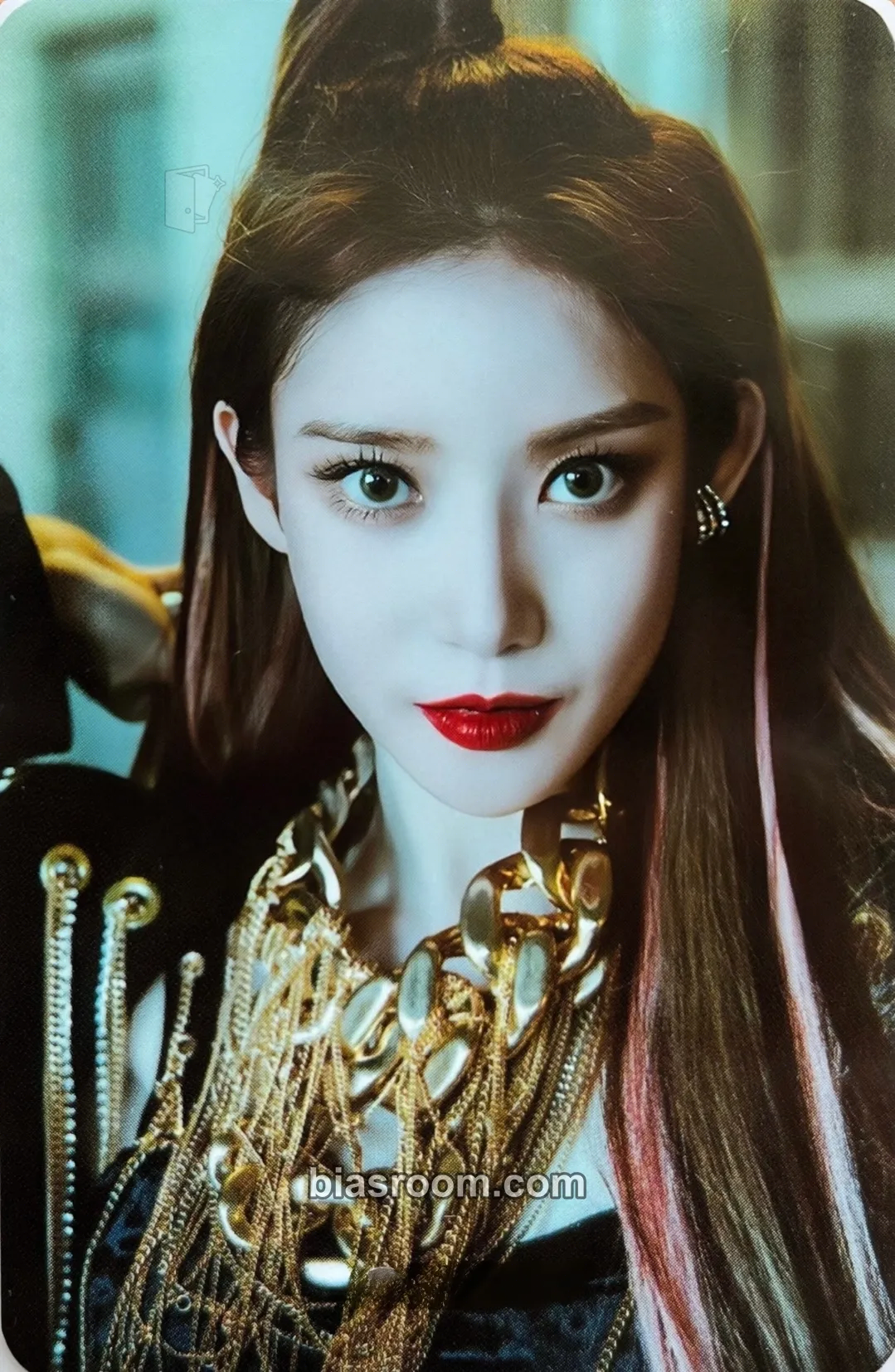 Judy Close to Me Photocard - BLACKSWAN - BLACKSWAN K-pop photocard