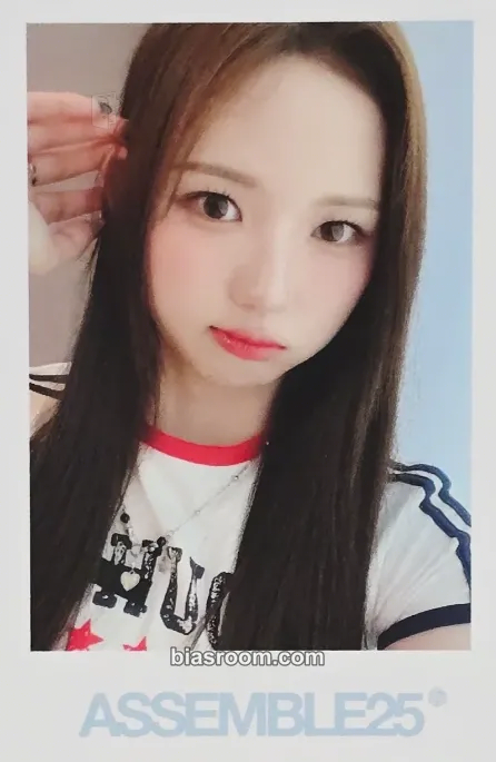 Jiwoo Assemble25 Photocard - tripleS - tripleS K-pop photocard