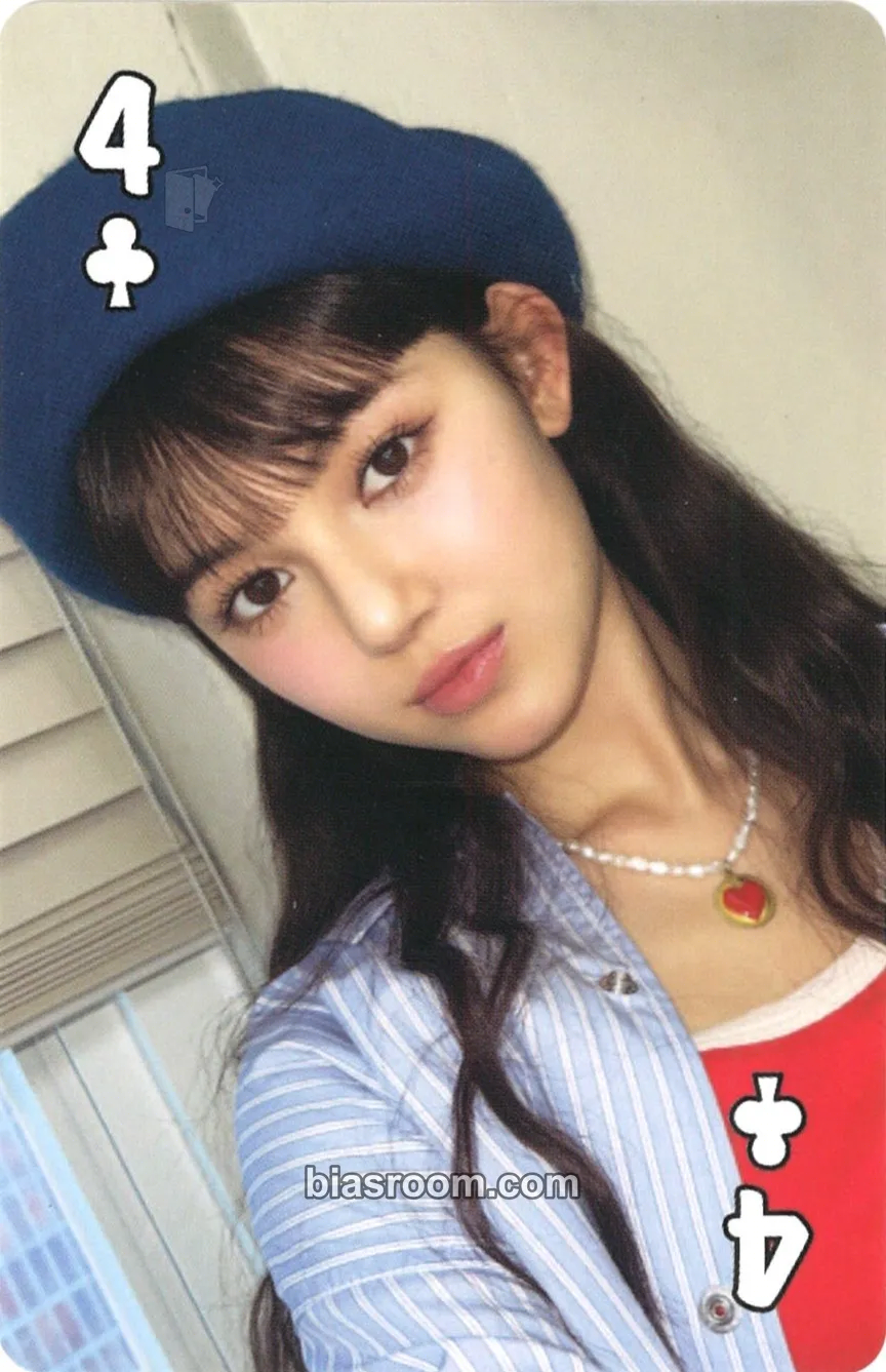 Danielle Welcome to ROOM 722 (2023 Season's Greetings) Photocard - NewJeans - NewJeans K-pop photocard