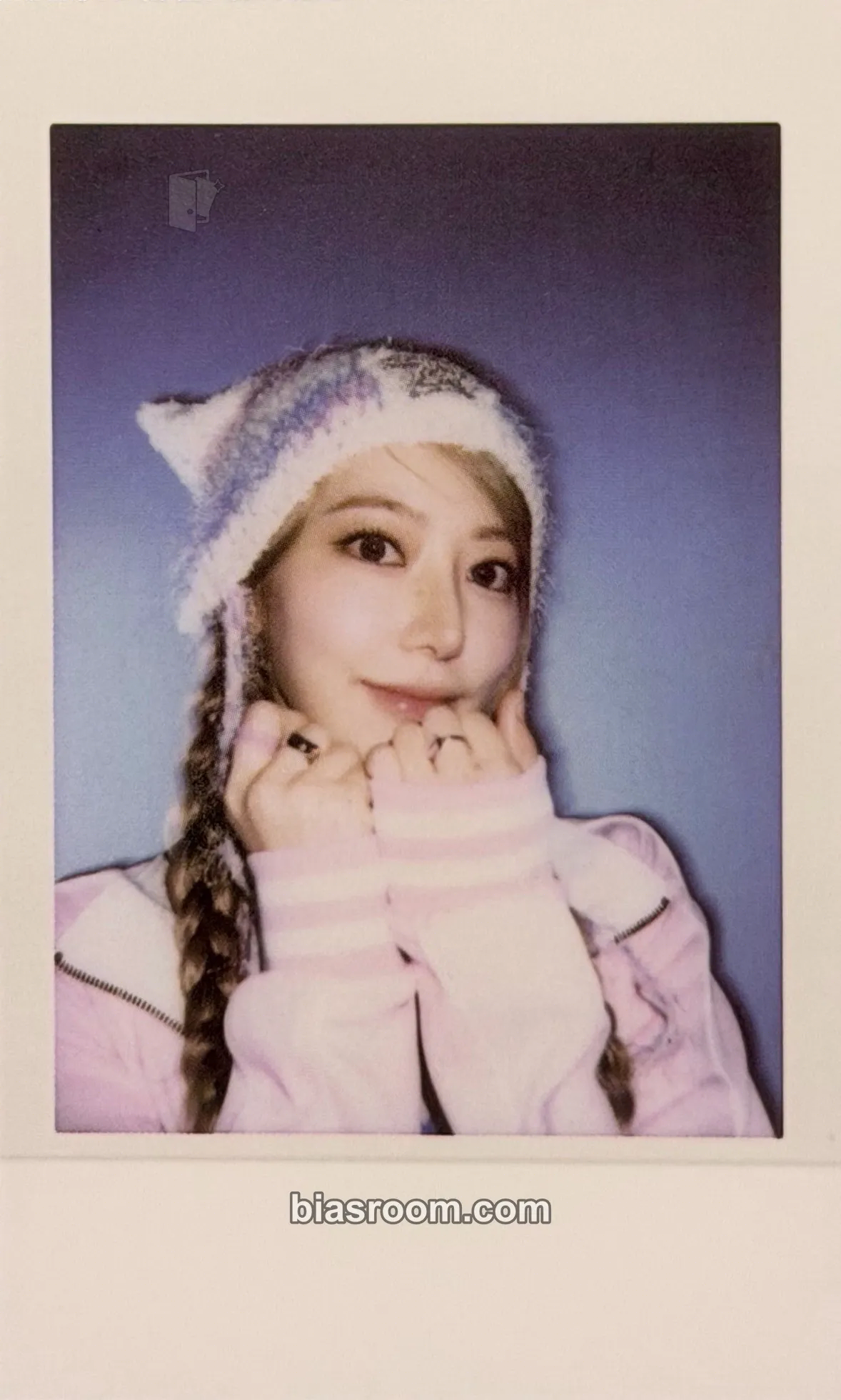 Sakura CRAZY Photocard - LE SSERAFIM - LE SSERAFIM K-pop photocard