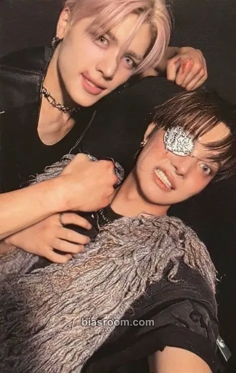 Back to Life Photocard - &TEAM - &TEAM K-pop photocard