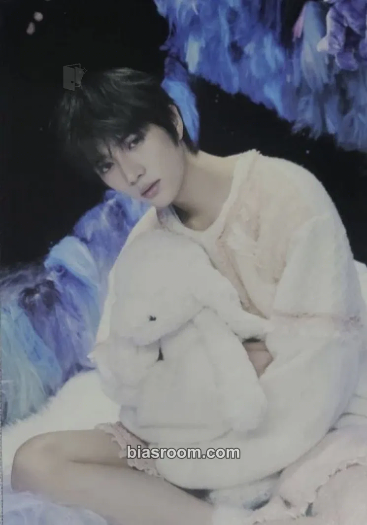 Beomgyu The Name Chapter: Temptation Photocard - TOMORROW X TOGETHER - TOMORROW X TOGETHER K-pop photocard