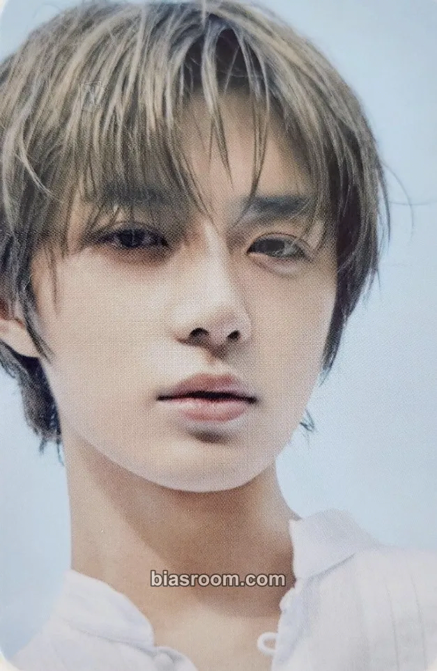 Beomgyu The Name Chapter: Temptation Photocard - TOMORROW X TOGETHER - TOMORROW X TOGETHER K-pop photocard