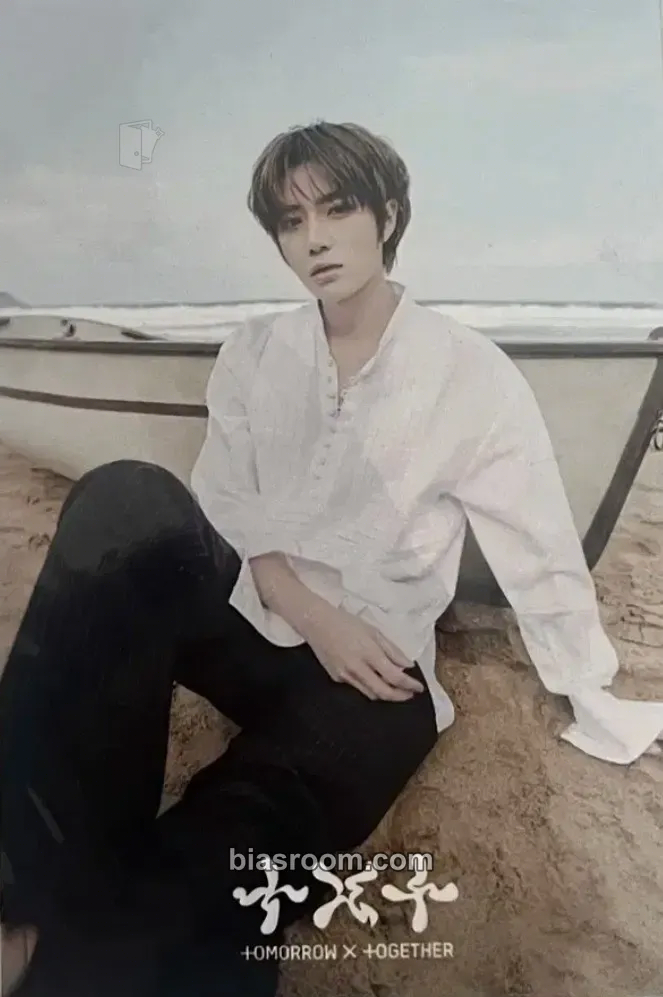 Beomgyu The Name Chapter: Temptation Photocard - TOMORROW X TOGETHER - TOMORROW X TOGETHER K-pop photocard