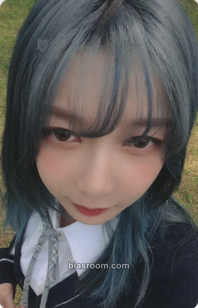 Dami 2024 Season's Greetings Photocard - Dreamcatcher - Dreamcatcher K-pop photocard