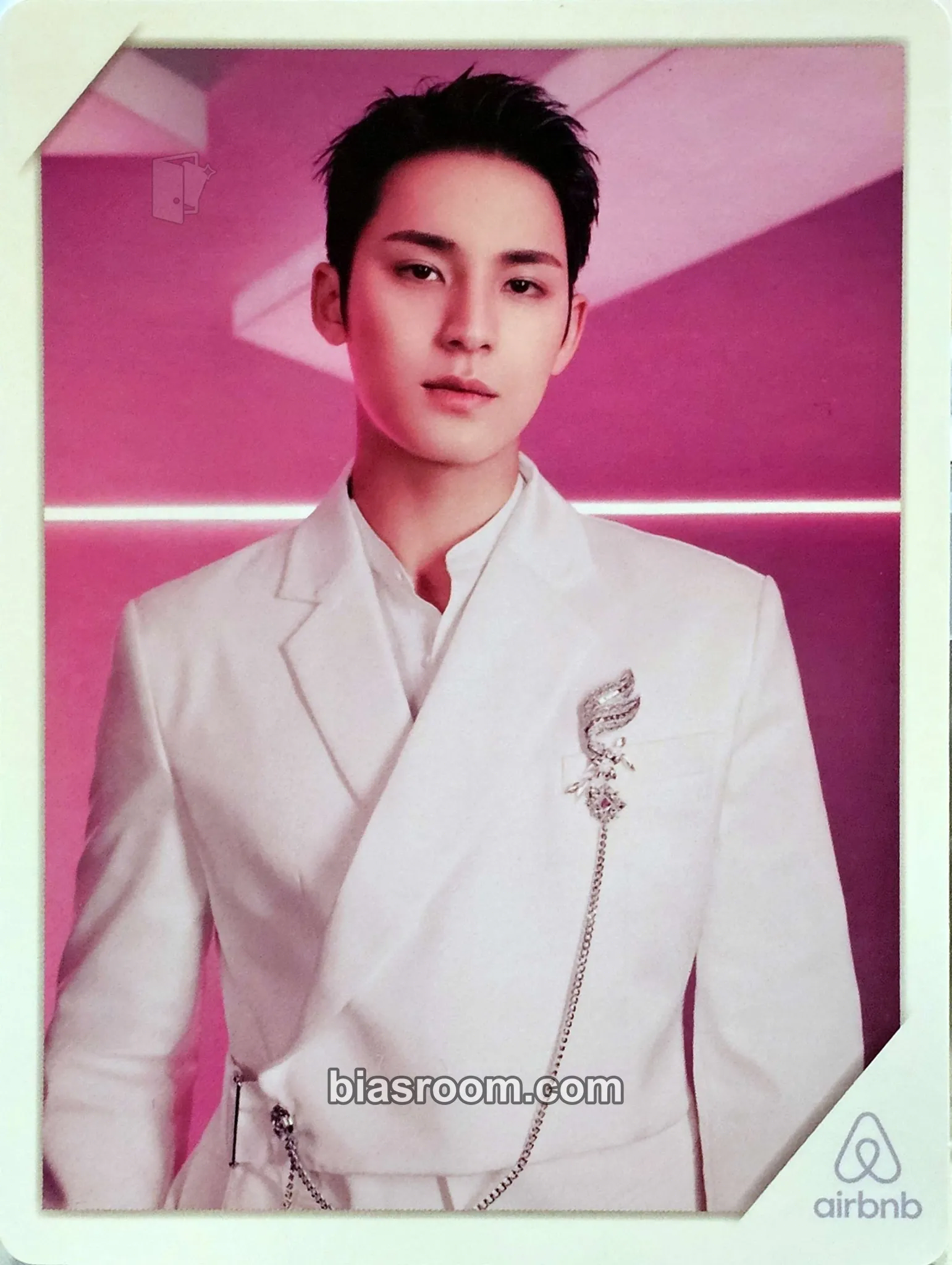 Mingyu AIRBNB x SEVENTEEN POP-UPS Photocard - SEVENTEEN - SEVENTEEN K-pop photocard