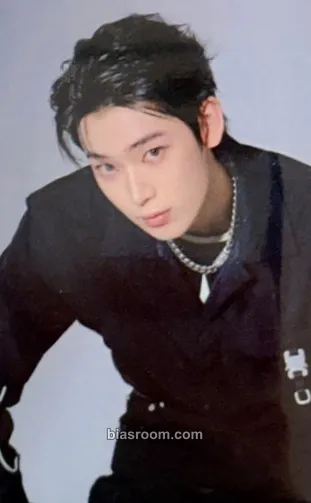 Sunoo 'WALK THE LINE' World Tour Photocard - ENHYPEN - ENHYPEN K-pop photocard
