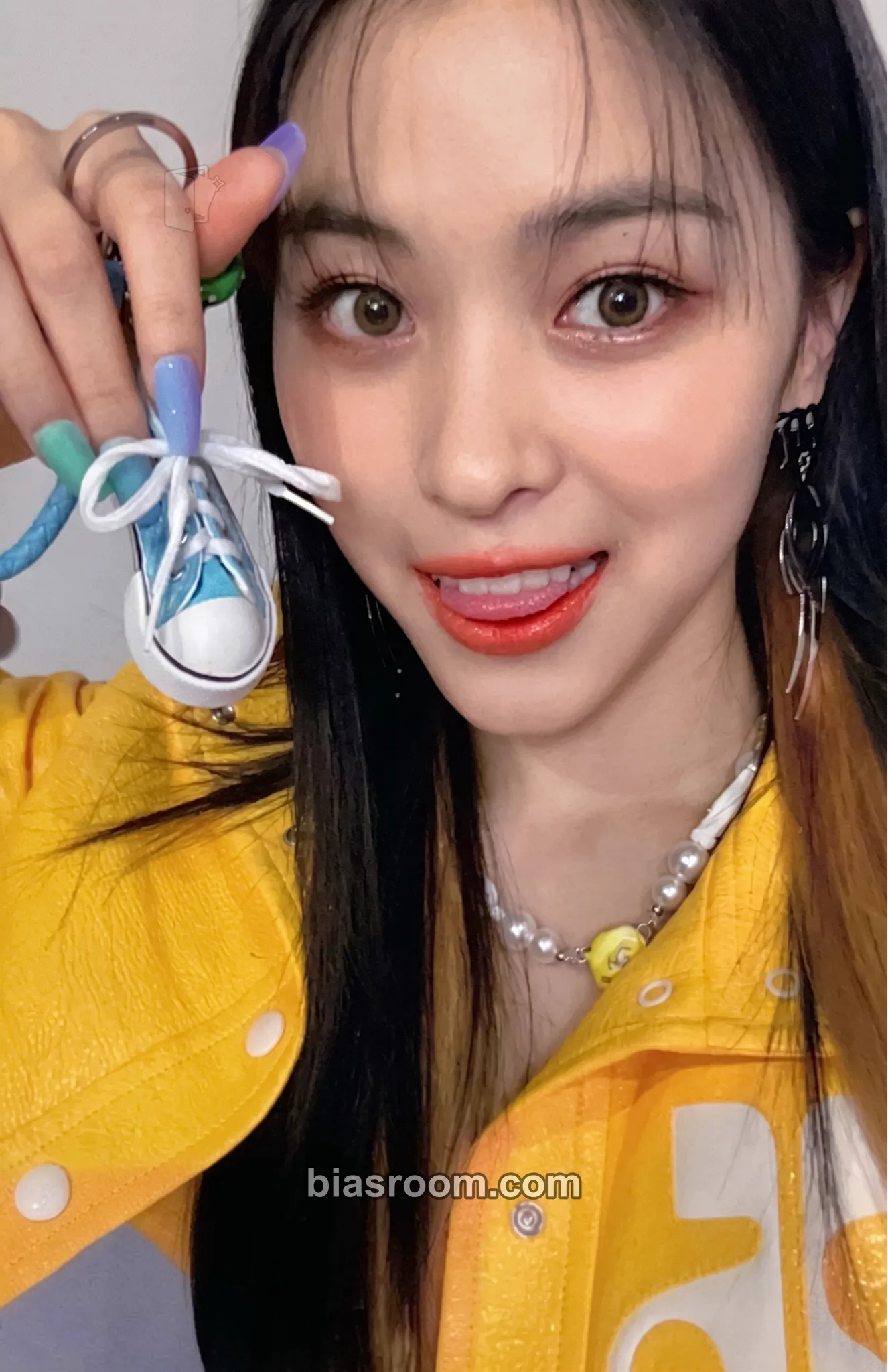 Ryujin CHECKMATE Photocard - ITZY - ITZY K-pop photocard