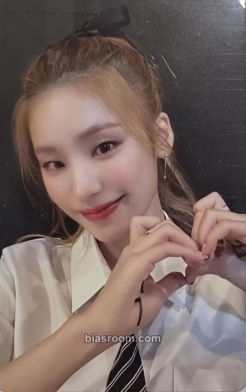 Yeji KILL MY DOUBT Photocard - ITZY - ITZY K-pop photocard