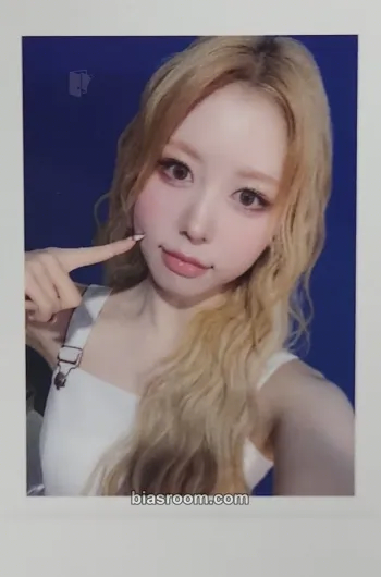 Hyerin Assemble25 Photocard - tripleS - tripleS K-pop photocard