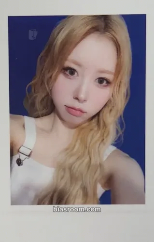 Hyerin Assemble25 Photocard - tripleS - tripleS K-pop photocard