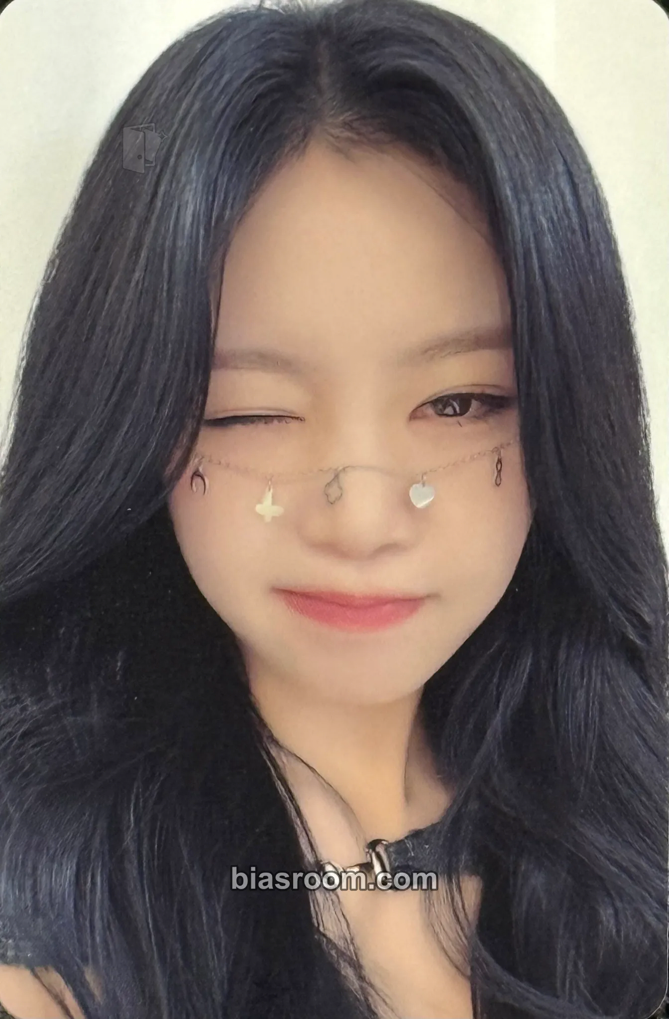 Soojin RIZZ Photocard - Soojin K-pop photocard