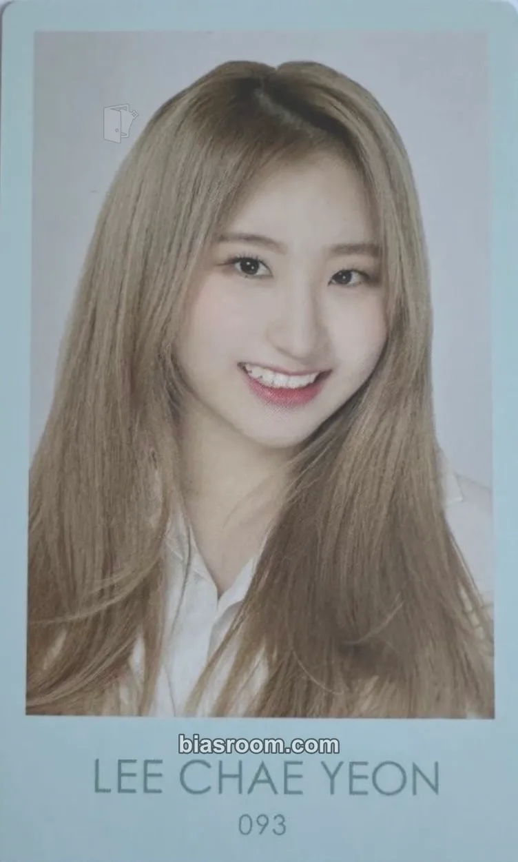 Lee Chaeyeon JAPAN 1st FANMEETING Photocard - IZ*ONE - IZ*ONE K-pop photocard
