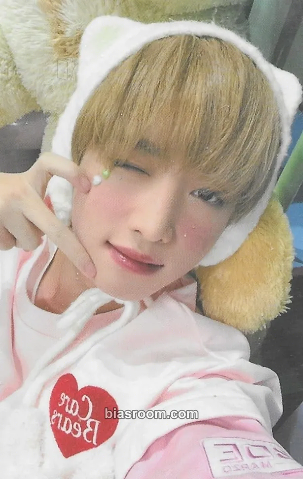 Yujun Xikers X NACIFIC Photocard - xikers - xikers K-pop photocard