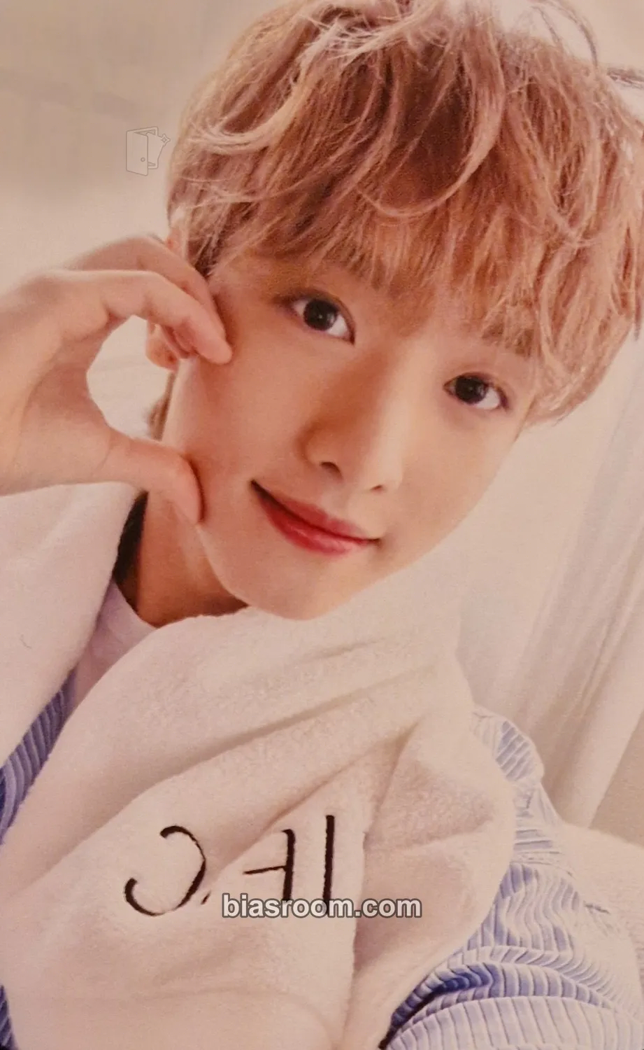 Yujun Xikers X NACIFIC Photocard - xikers - xikers K-pop photocard