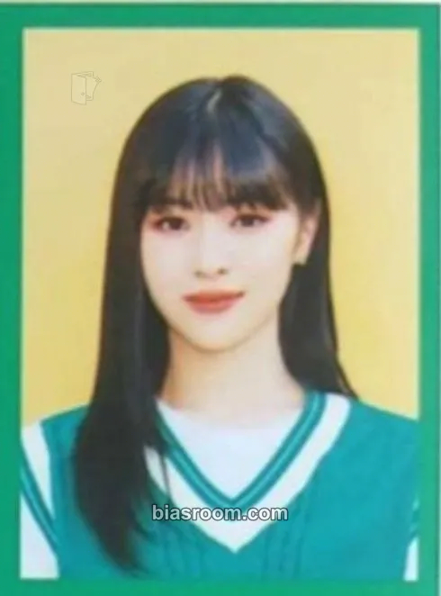 Ryujin ITZY Official Fanclub MIDZY 2nd Generation Photocard - ITZY - ITZY K-pop photocard