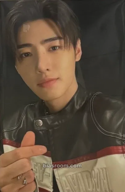 Sunghoon 5th ENniversary Photocard - ENHYPEN - ENHYPEN K-pop photocard