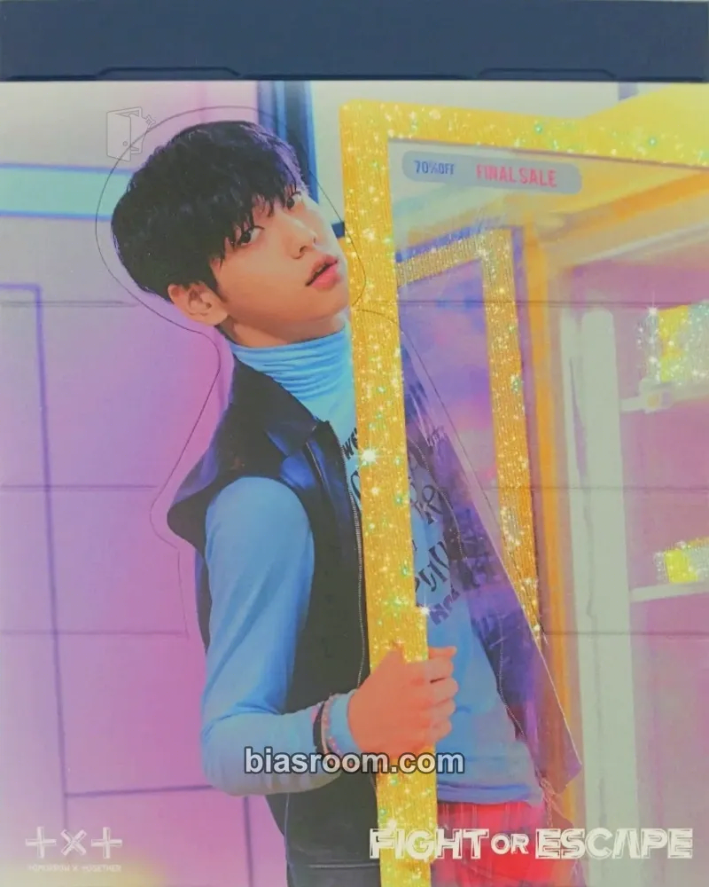 Soobin The Chaos Chapter: Fight or Escape Photocard - TOMORROW X TOGETHER - TOMORROW X TOGETHER K-pop photocard
