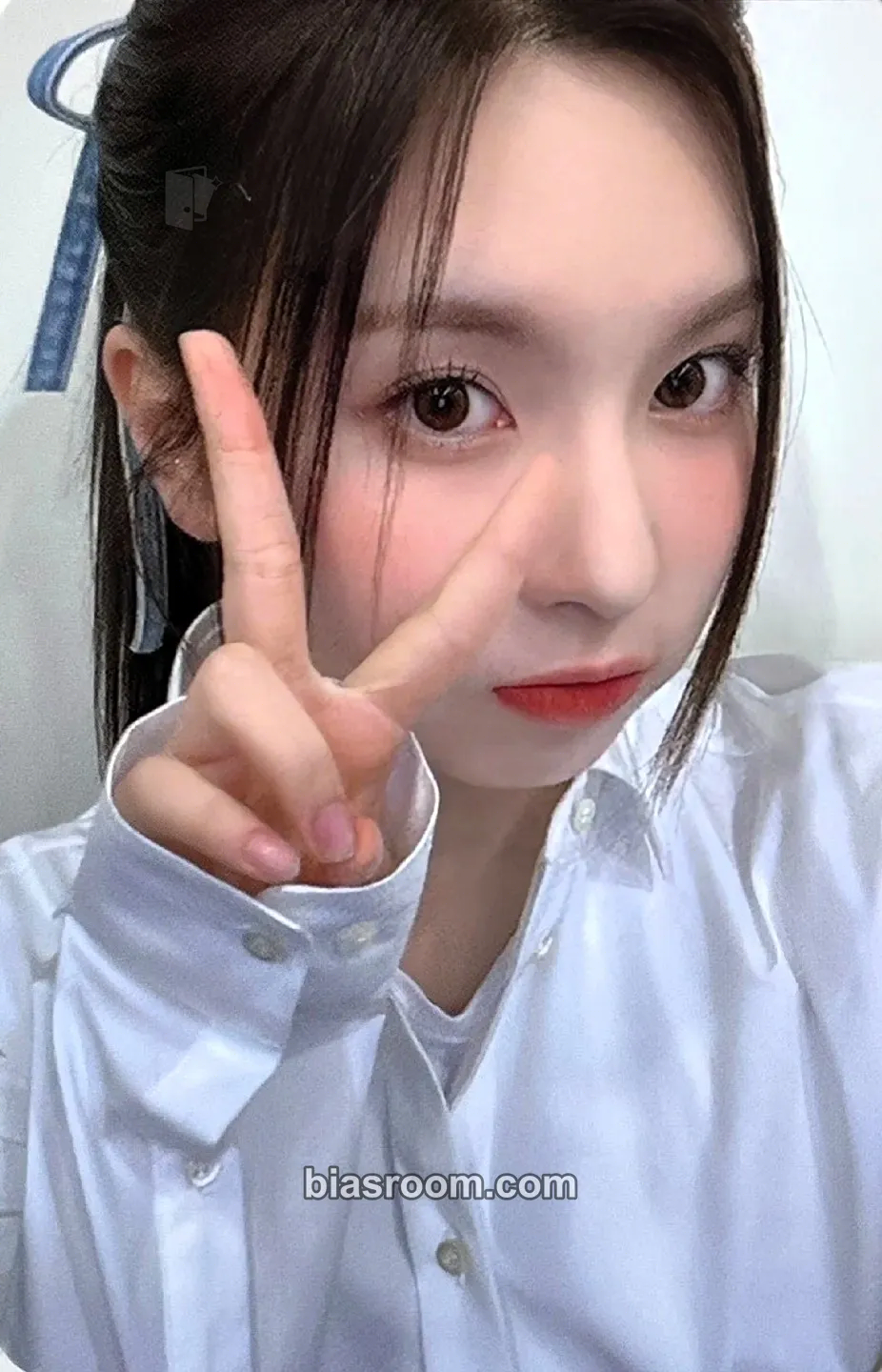 Bae ENTWURF Photocard - NMIXX - NMIXX K-pop photocard