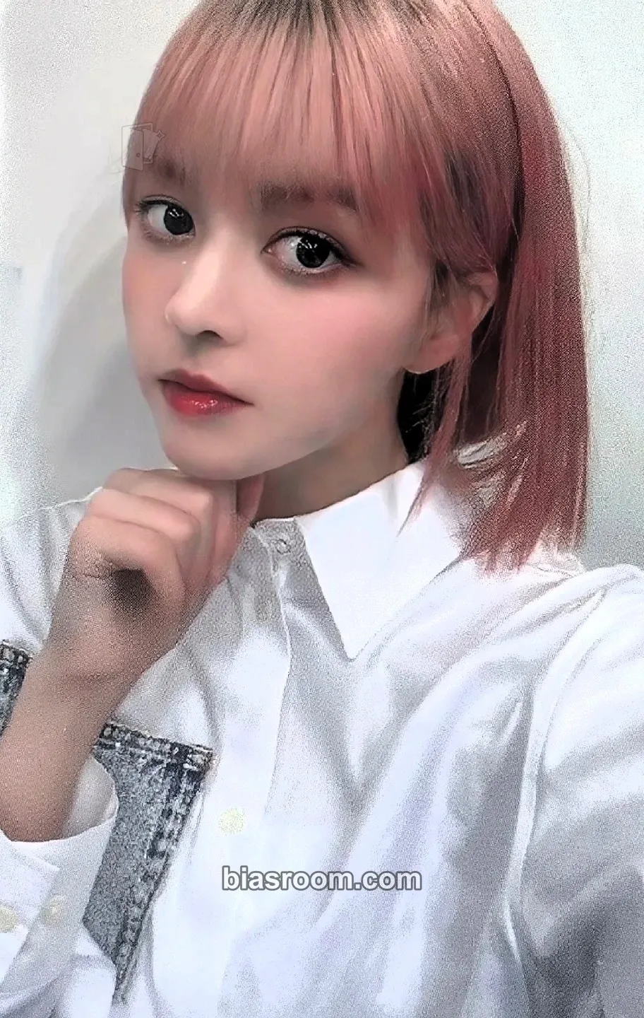 Lily ENTWURF Photocard - NMIXX - NMIXX K-pop photocard