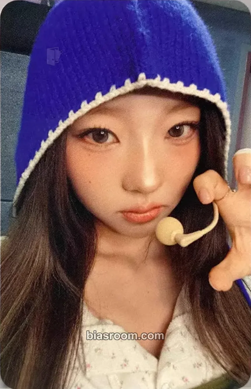 Stella FOCUS Photocard - Hearts2Hearts - Hearts2Hearts K-pop photocard