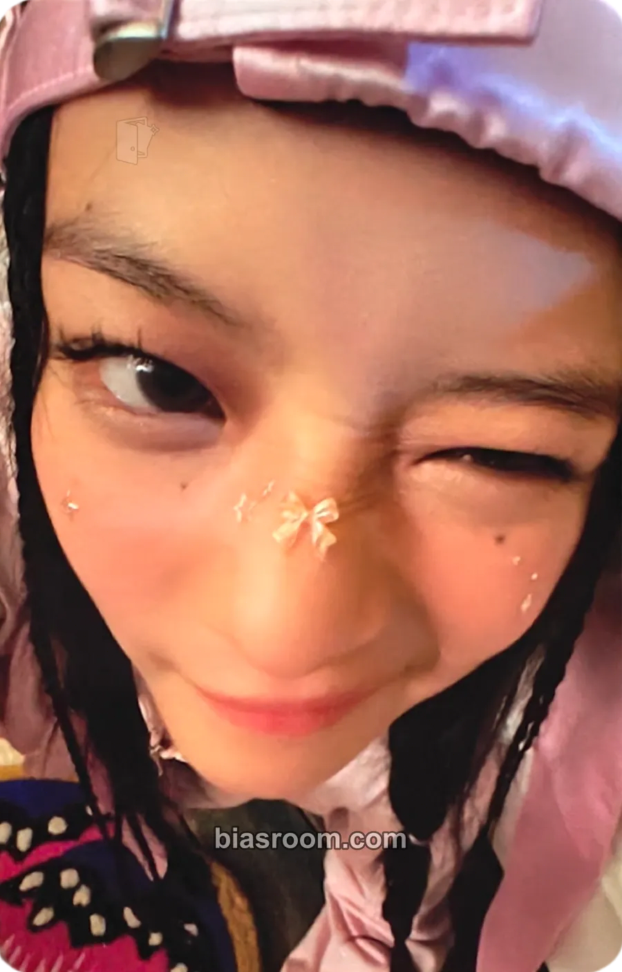 Hanni The Fairy Association (2025 Season's Greetings) Photocard - NewJeans - NewJeans K-pop photocard